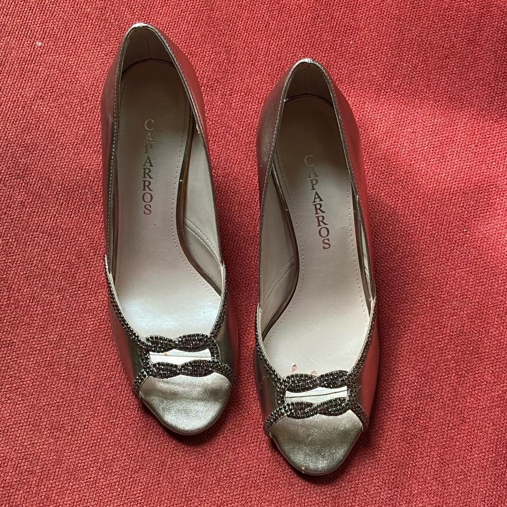 Caparros Peep Toe Evening pump shoes